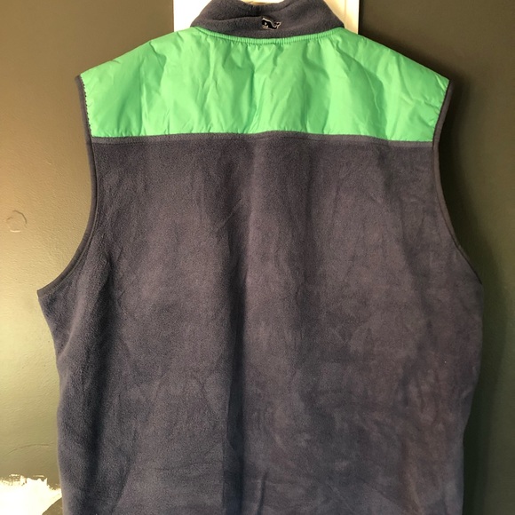 Vineyard vines fleece vest - Picture 2 of 3